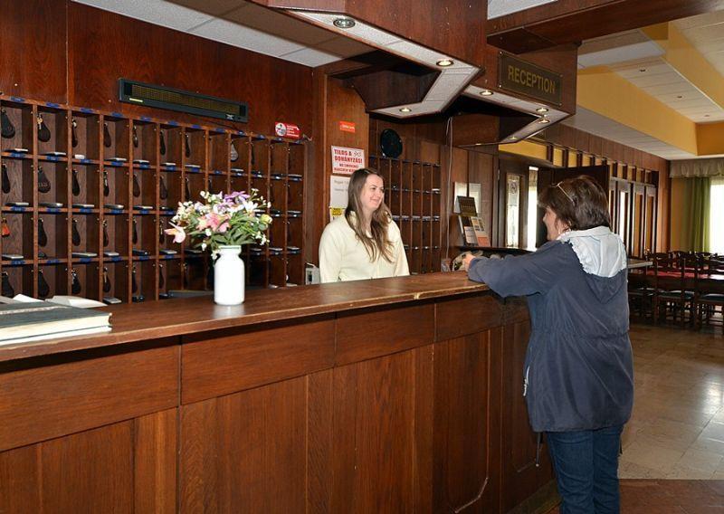 Hotel Agro Balatonfured Exterior photo